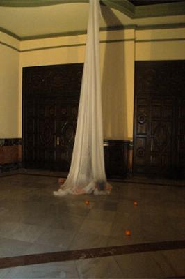 20080424143640-perform-1.jpg